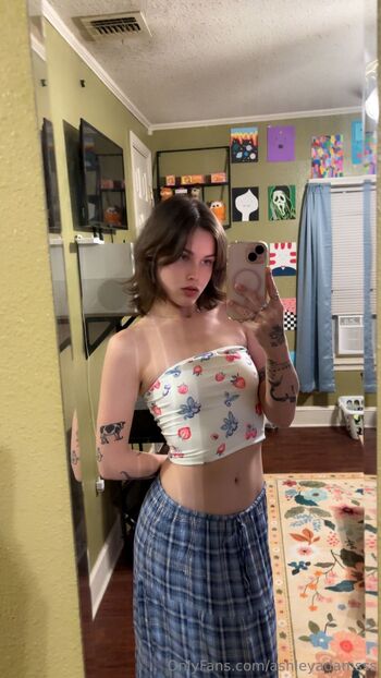 Ashley / ashleyadamsss nude photo #28