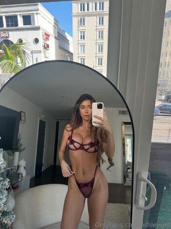 ASHLEY GO / ashleygot nude photo #10