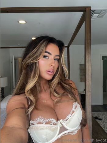 ASHLEY GO / ashleygot nude photo #38