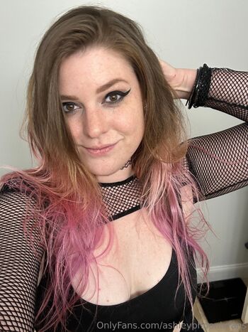 Ashley Phoenix / ashleyphoenixfans nude photo #1