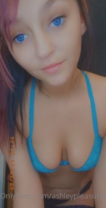 Ashley Pleasures / ashleypleasures / ashleypleasure1 nude photo #5