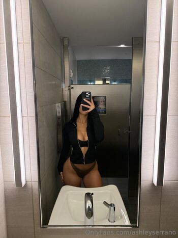 ashley / ashleyserrano nude photo #5