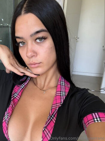 ashley / ashleyserrano nude photo #16