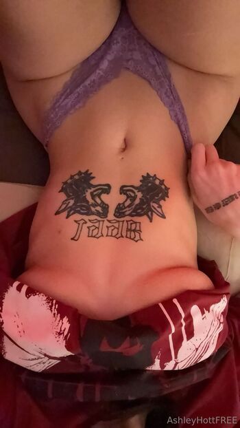 Ashle / ashleyxhottfree nude photo #10