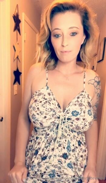 ASHLEY - YOUR FAVORITE COUNTRY MO / ashleyystevens nude photo #13