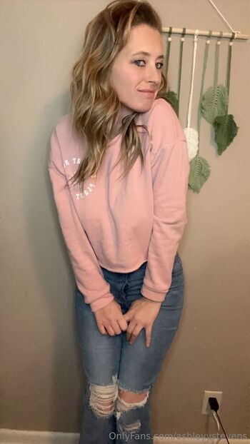 ASHLEY - YOUR FAVORITE COUNTRY MO / ashleyystevens nude photo #29