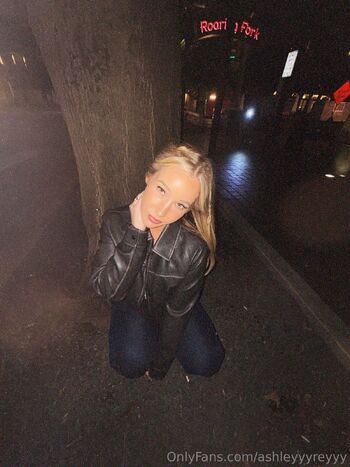 ashhhhh) / ashleyyyreyyy nude photo #15