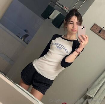 Ashlynn / ashlynnbrooks nude photo #14