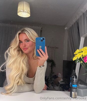 Ashlynn / ashlynnbrooks nude photo #32