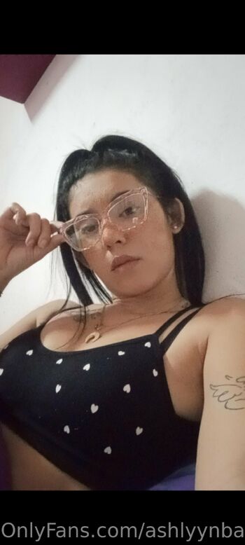 ashlyynbabyy nude photo #27