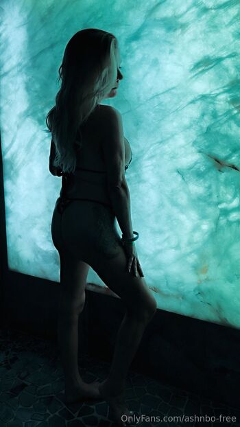 Ash30815 Free / ashnbo-free nude photo #9