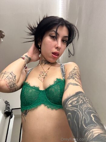 ASIA LUCIA / asialucia / asialuciaa / asialuciaaa nude photo #16