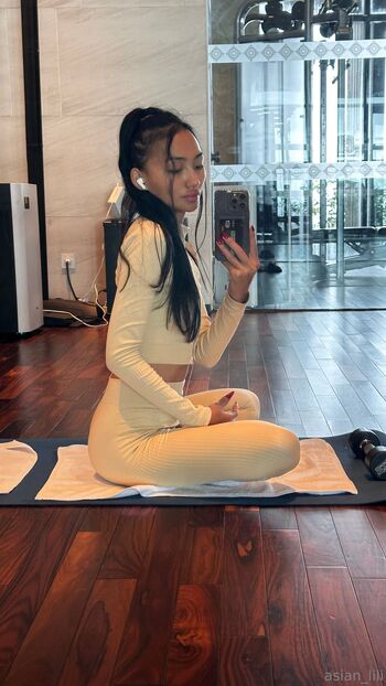 AsianLil / asian_lili / asiianlilii nude photo #12