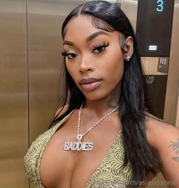 Asian Da Bra / asiandabrat nude photo #3