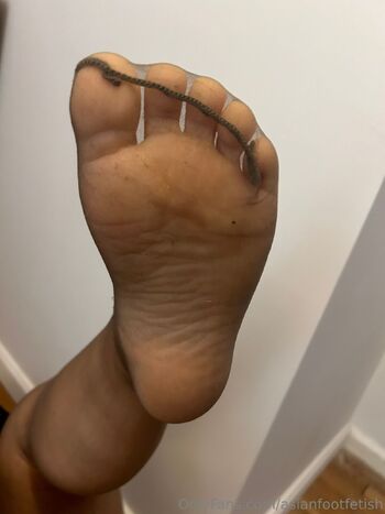 Joy Love Corte / asianfootfetish nude photo #16