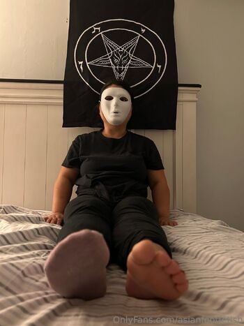 Joy Love Corte / asianfootfetish nude photo #22