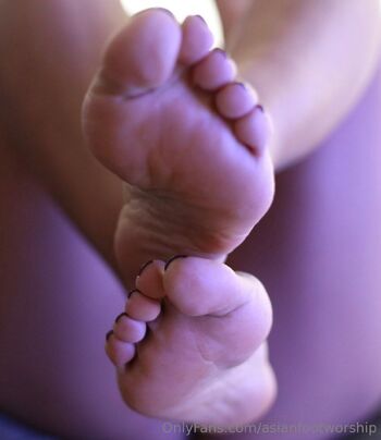 Asian Foot Worshi / asianfootworship nude photo #6