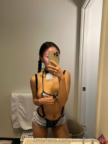Pixie / asianpixiedoll nude photo #23