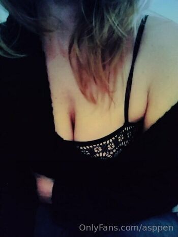 Aspen / asppen nude photo #21