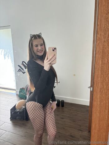 Athena Hear / athenaheartxxx nude photo #12