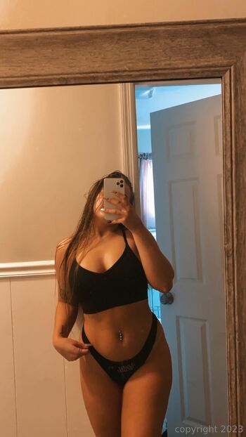 Keri / atlinaction2 nude photo #27