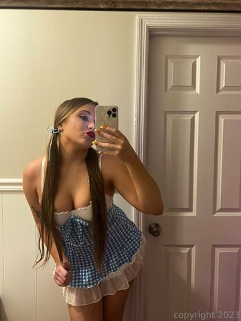 Keri / atlinaction2 nude photo #31