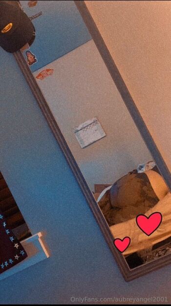Aubrey Angel / aubreyangel2001 nude photo #3