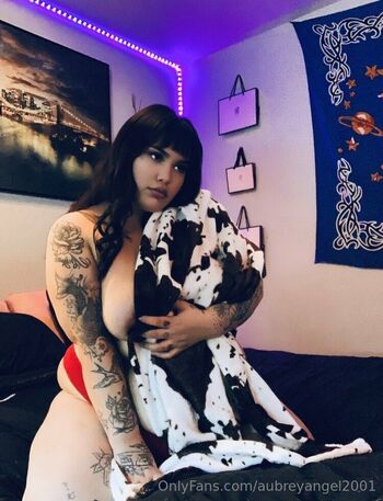 Aubrey Angel / aubreyangel2001 nude photo #14