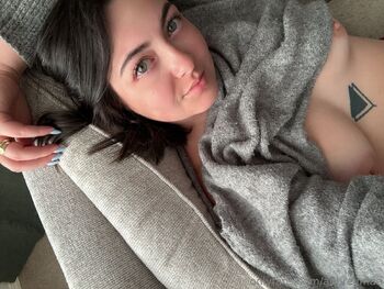 Aubrey Mae / aubreymae nude photo #2