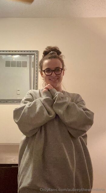 Aubreytheweirdone Twitch Streame / aubreytheweirdone / aubreytheweird1 nude photo #13