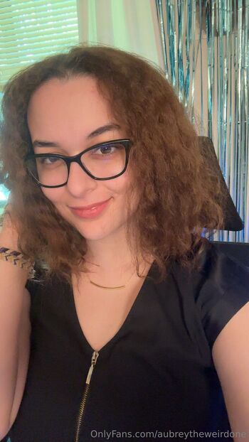 Aubreytheweirdone Twitch Streame / aubreytheweirdone / aubreytheweird1 nude photo #18