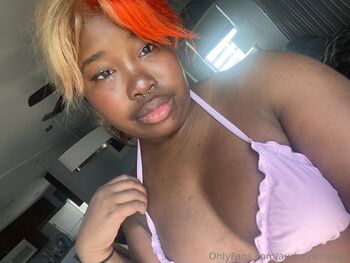 Audre / audreylemillon nude photo #1