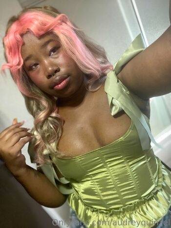 Audre / audreylemillon nude photo #14