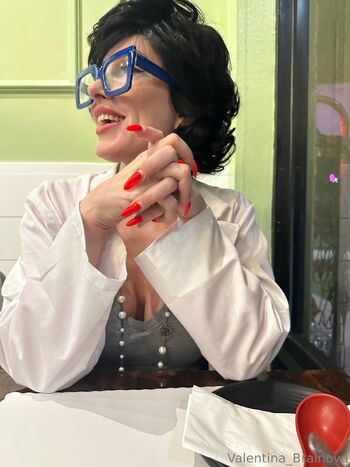 Valentina Brainov / auntie_brainova nude photo #5