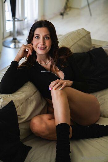 Aura.Missor / auramilani nude photo #14