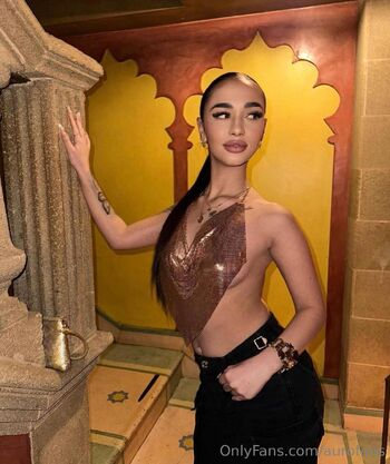 𝐀𝐮𝐫𝐨𝐫𝐚 𝐁𝐚𝐫𝐫𝐞𝐬𝐢 - 𝐏𝐥𝐚𝐲 𝐰𝐢𝐭𝐡 𝐦𝐞 / aurofans nude photo #10