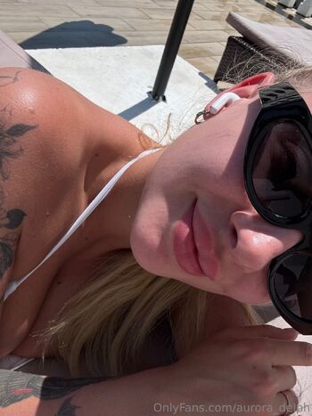 Aurora Delp / aurora_delph nude photo #18