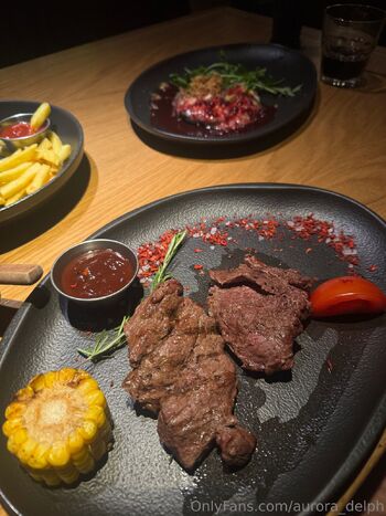 Aurora Delp / aurora_delph nude photo #25