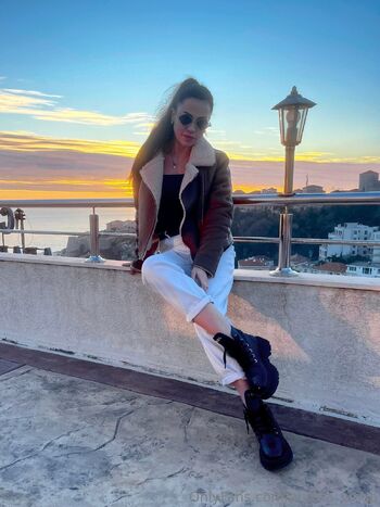 Aurora Borea / aurora_vinga nude photo #10