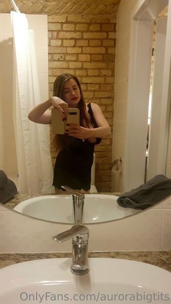 Aurora2 / aurorabigtits nude photo #16