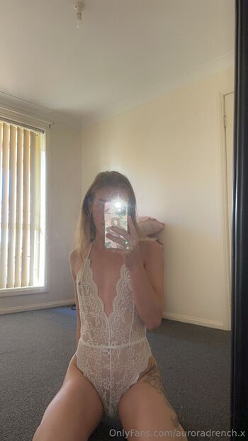 Auror / auroradrench.x nude photo #1