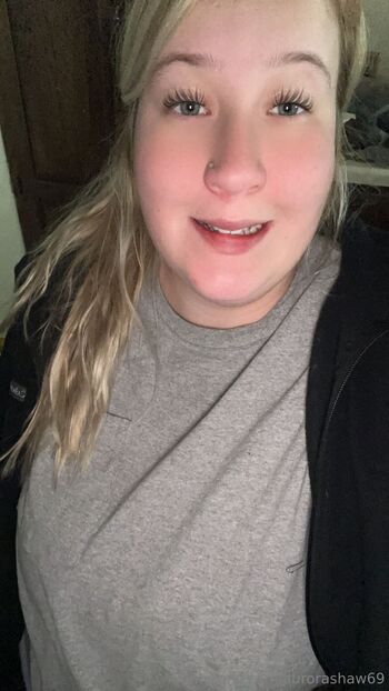 Auror / aurorashaw69 nude photo #10