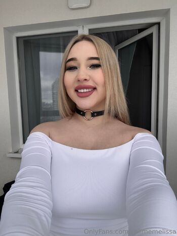 Aurora / aurrora.me nude photo #3