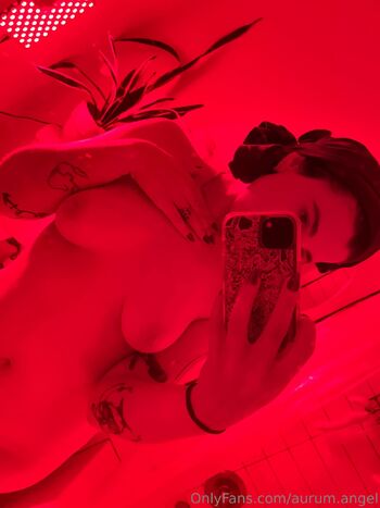 Auru / aurum.angel nude photo #8