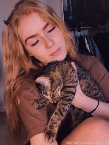 Foreign baby / aussiebabe19 / ausbae_ nude photo #13