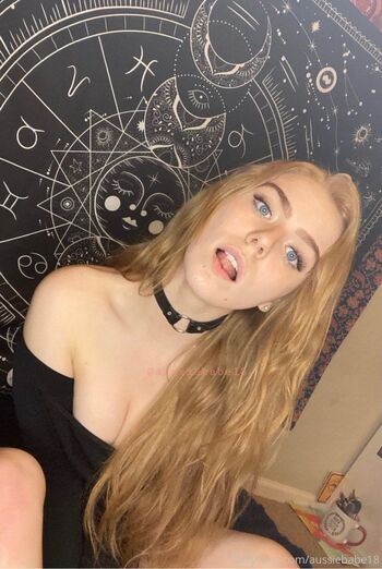 Foreign baby / aussiebabe19 / ausbae_ nude photo #26