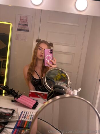 Foreign baby / aussiebabe19 / ausbae_ nude photo #46