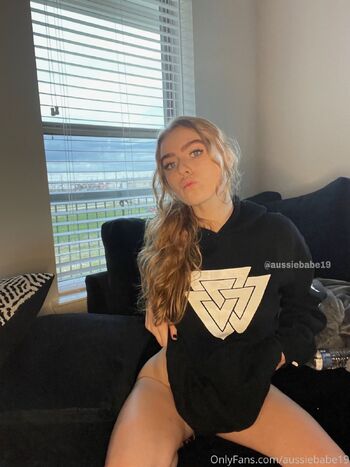 Foreign baby / aussiebabe19 / ausbae_ nude photo #92