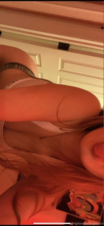 Foreign baby / aussiebabe19 / ausbae_ nude photo #112