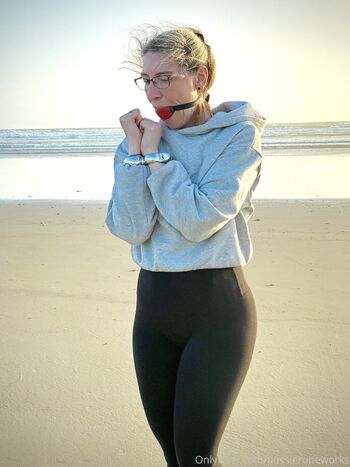 AR / aussieropeworks nude photo #6